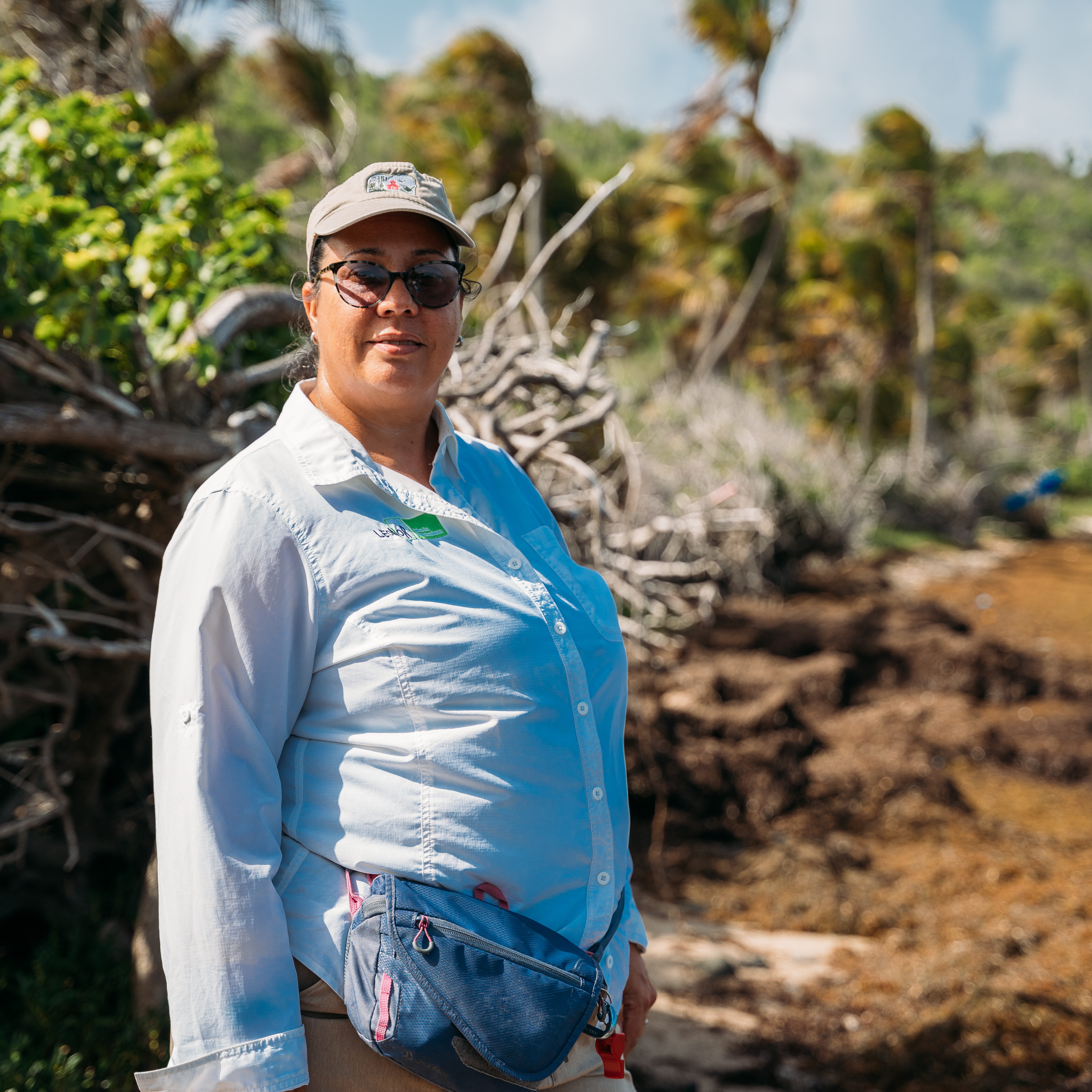 Leonor Alicea Encuentro RJ 2023 Ecotono, Sargazo, Interprete, Playa, Cabezas de San Juan, Leonor Alicea Rodríguez